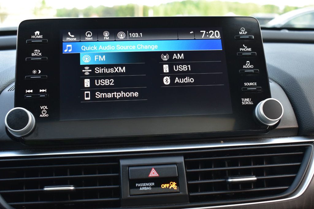 2018 Honda Accord Touring 1.5T photo 36