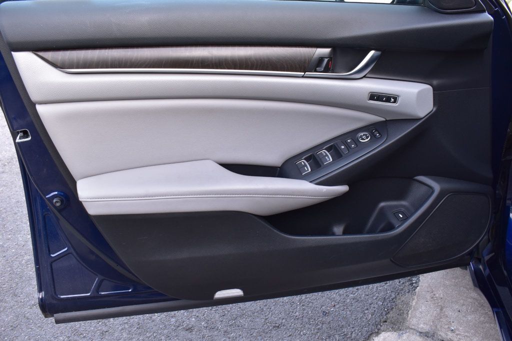 2018 Honda Accord Sedan Touring 1.5T CVT - 22835660 - 46