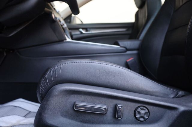2018 Honda Accord Sedan Touring 2.0T - 23055979 - 15