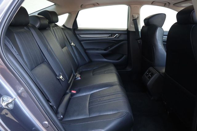 2018 Honda Accord Sedan Touring 2.0T - 23055979 - 22