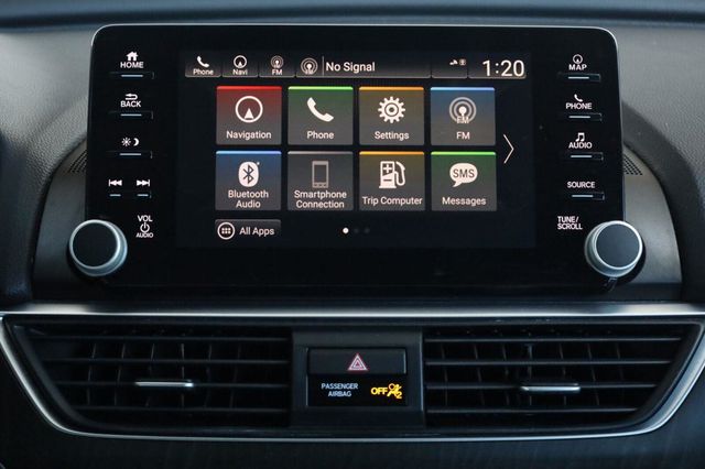 2018 Honda Accord Sedan Touring 2.0T - 23055979 - 38