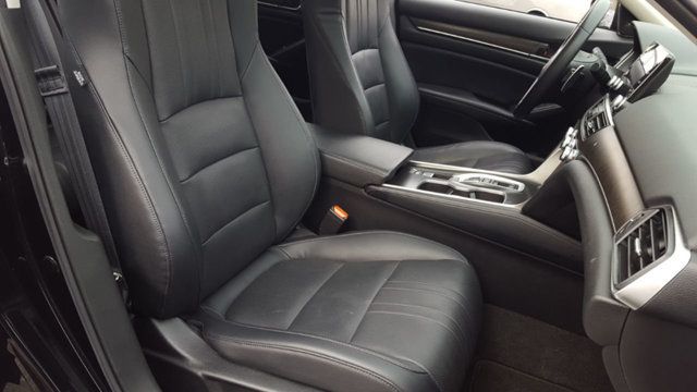 2018 Honda Accord Sedan Touring 2.0T Automatic - 18391497 - 9