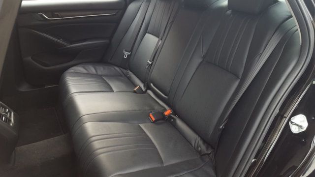 2018 Honda Accord Sedan Touring 2.0T Automatic - 18391497 - 11