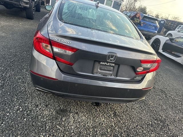 2018 Honda Accord Sedan Touring 2.0T Automatic - 22765222 - 5