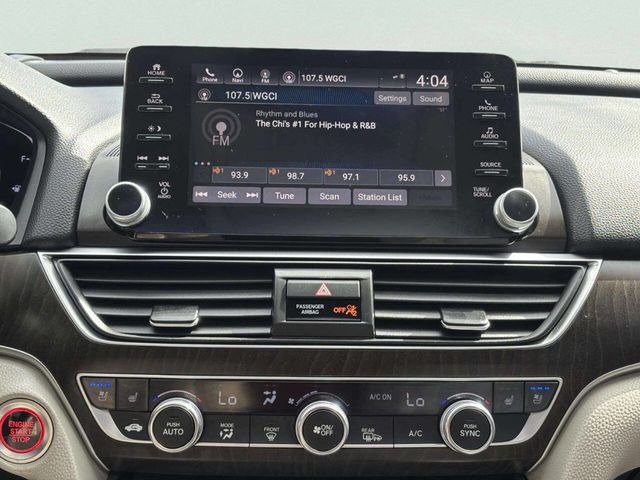 2018 Honda Accord Sedan Touring 2.0T Automatic - 23041916 - 24