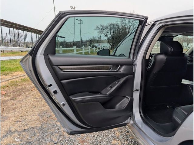 2018 Honda Accord Sedan Touring 2.0T Automatic - 22959663 - 9
