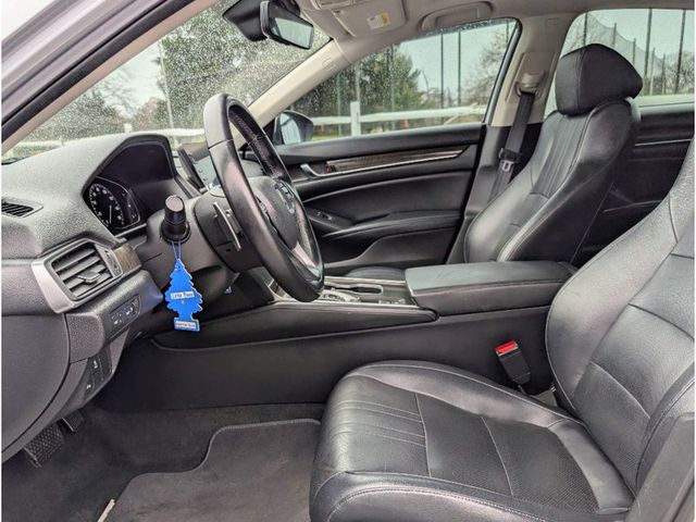 2018 Honda Accord Sedan Touring 2.0T Automatic - 22959663 - 13