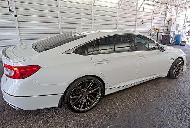 2018 Honda Accord Sedan Touring 2.0T Automatic - 23058074 - 1
