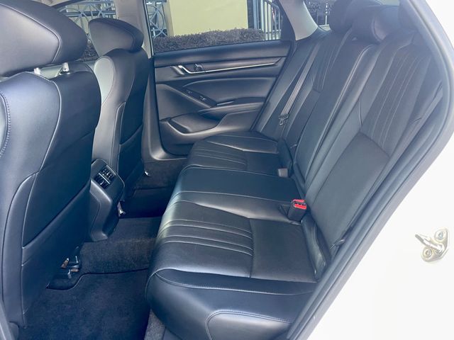 2018 Honda Accord Sedan Touring 2.0T Automatic - 22928028 - 9