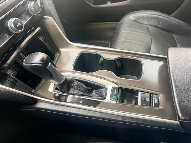 2018 Honda Accord Sedan Touring 4dr Sedan (1.5T I4) - 23015719 - 44
