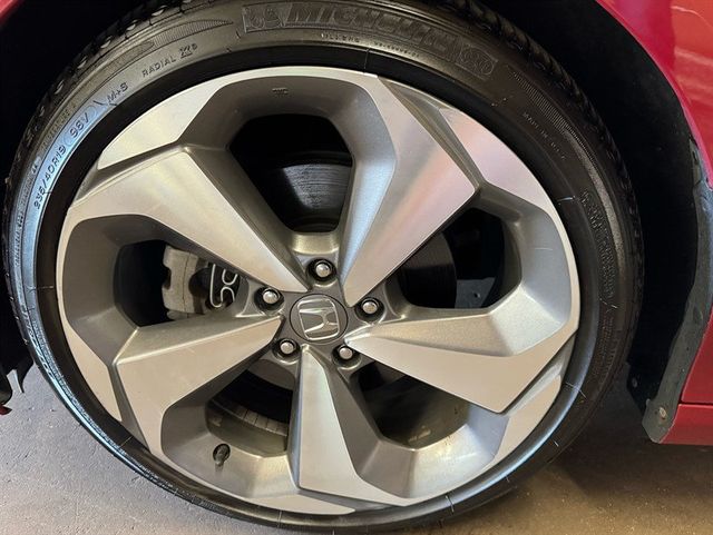 2018 Honda Accord Sedan Touring CVT - 23013175 - 10