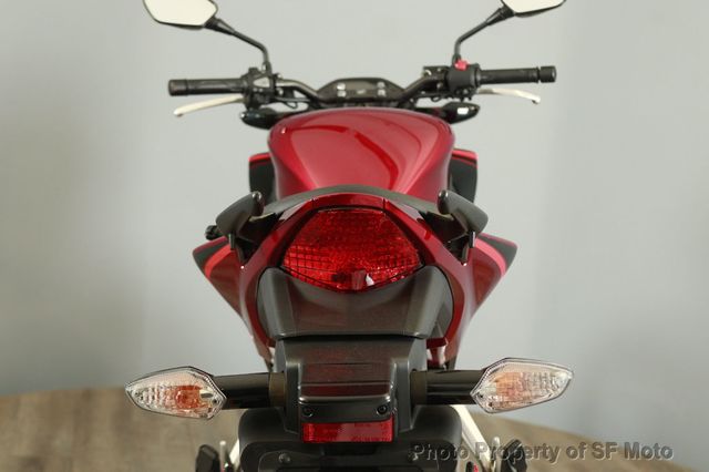 2018 Honda CB300F ABS Under 350 Miles! - 22557770 - 26