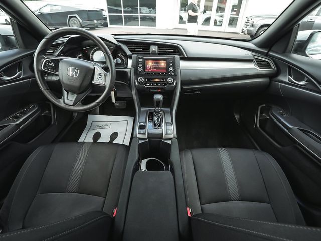 2018 Honda Civic LX - 23077865 - 31