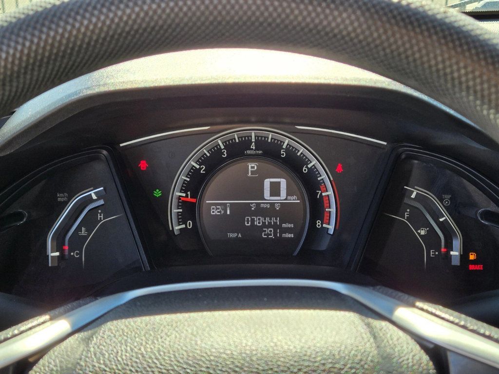 2018 Honda Civic Coupe LX CVT - 22935794 - 15