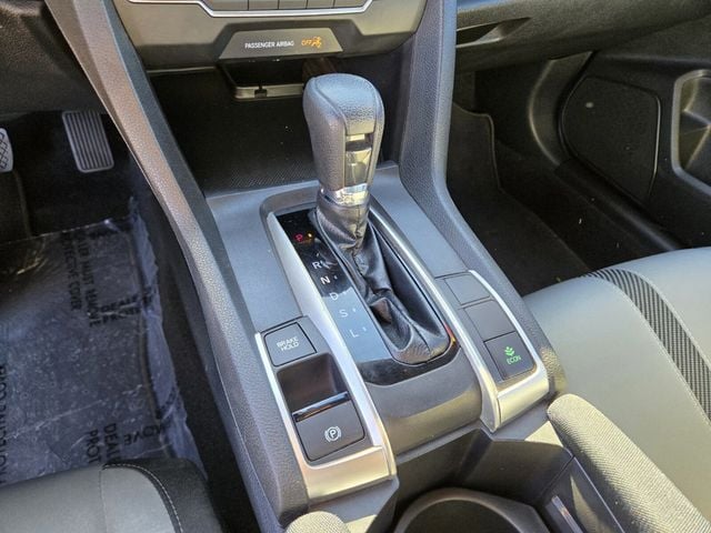 2018 Honda Civic Coupe LX CVT - 22935794 - 19