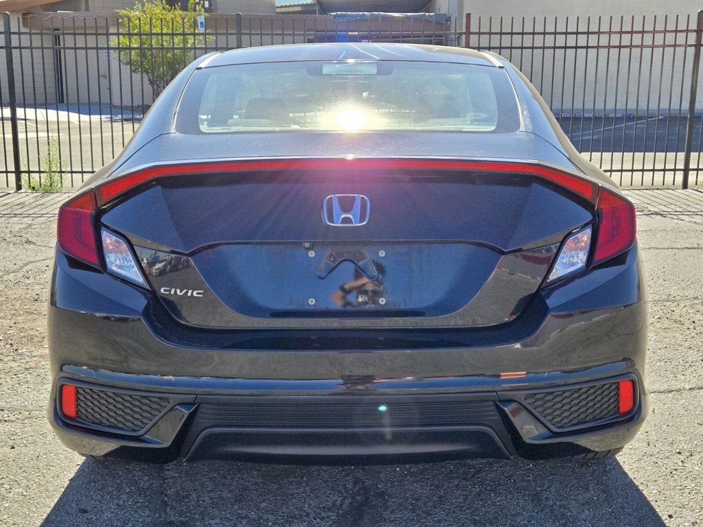 2018 Honda Civic Coupe LX CVT - 22935794 - 3