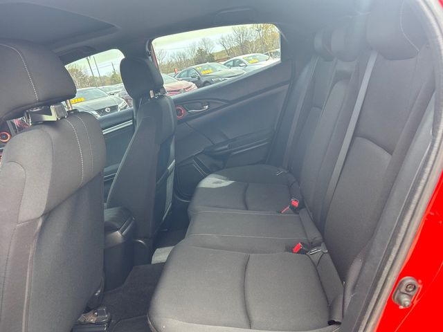 2018 Honda Civic Hatchback EX CVT - 23003154 - 6
