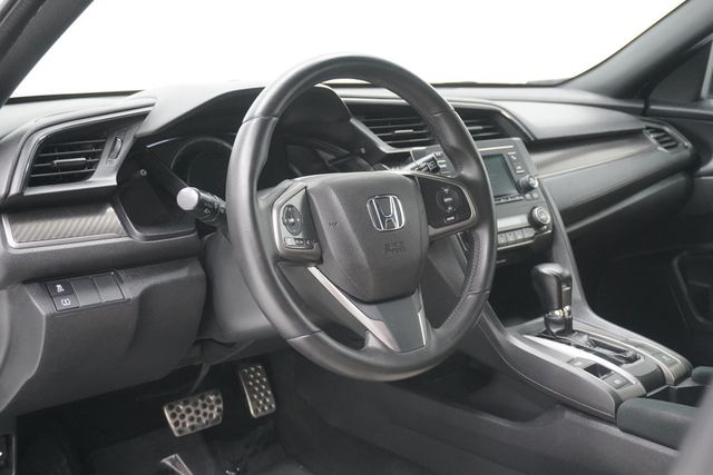 2018 Honda Civic Hatchback Sport CVT - 23026416 - 9