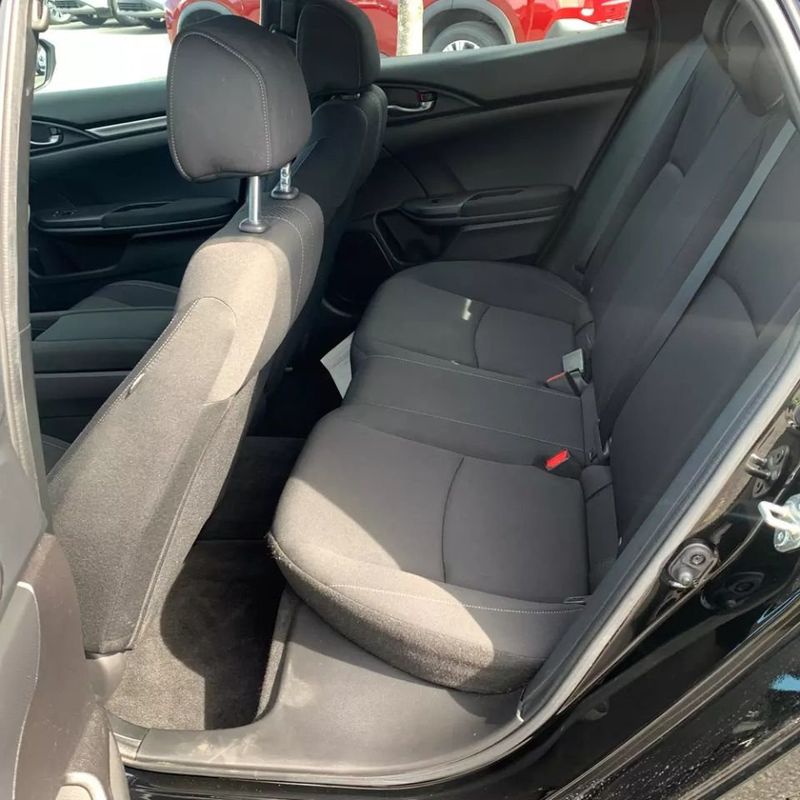 2018 Honda Civic Hatchback Sport CVT - 20664135 - 9