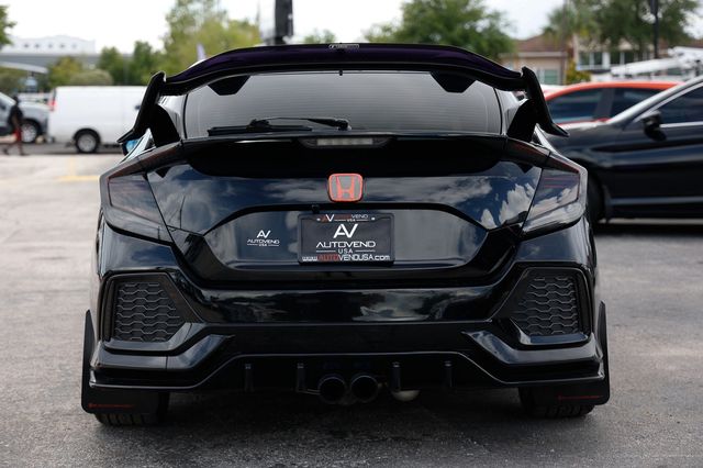 2018 Honda Civic Hatchback Sport CVT - 23028171 - 9