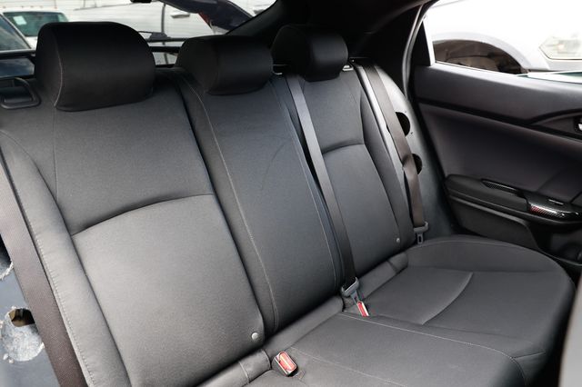 2018 Honda Civic Hatchback Sport CVT - 23028171 - 16