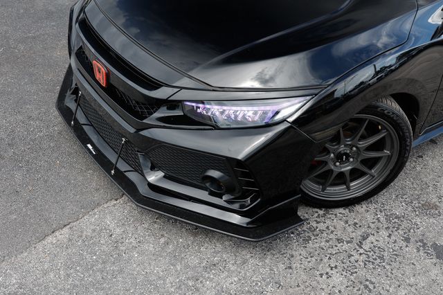2018 Honda Civic Hatchback Sport CVT - 23028171 - 26