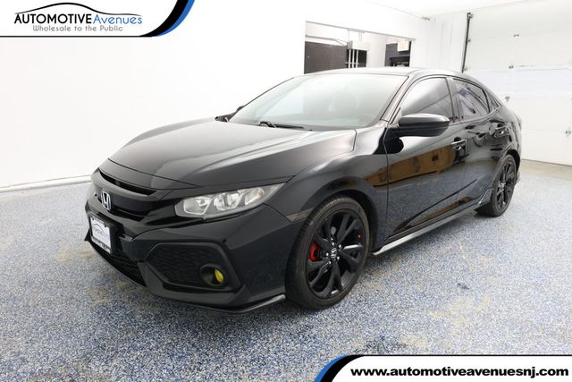 2018 Honda Civic Hatchback Sport CVT - 22929337 - 0