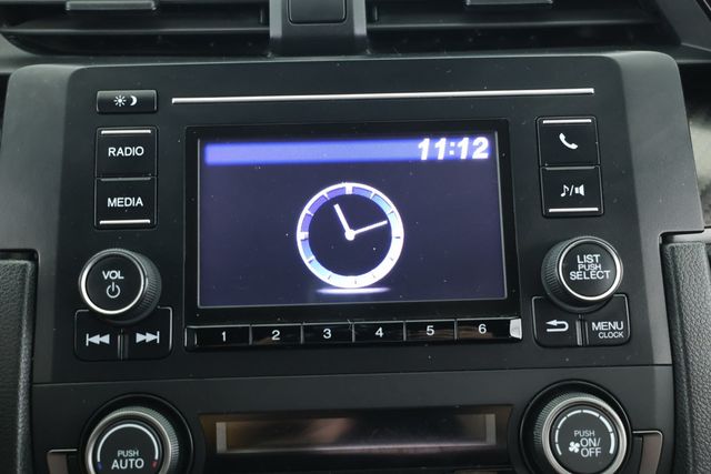 2018 Honda Civic Hatchback Sport CVT - 22929337 - 14