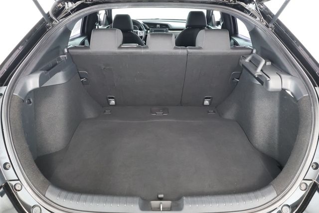 2018 Honda Civic Hatchback Sport CVT - 22929337 - 18