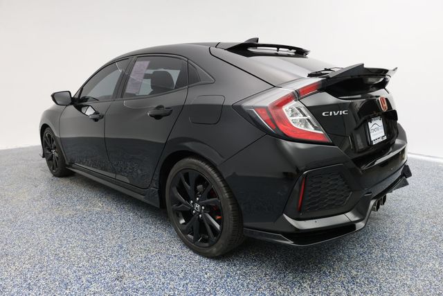 2018 Honda Civic Hatchback Sport CVT - 22929337 - 4