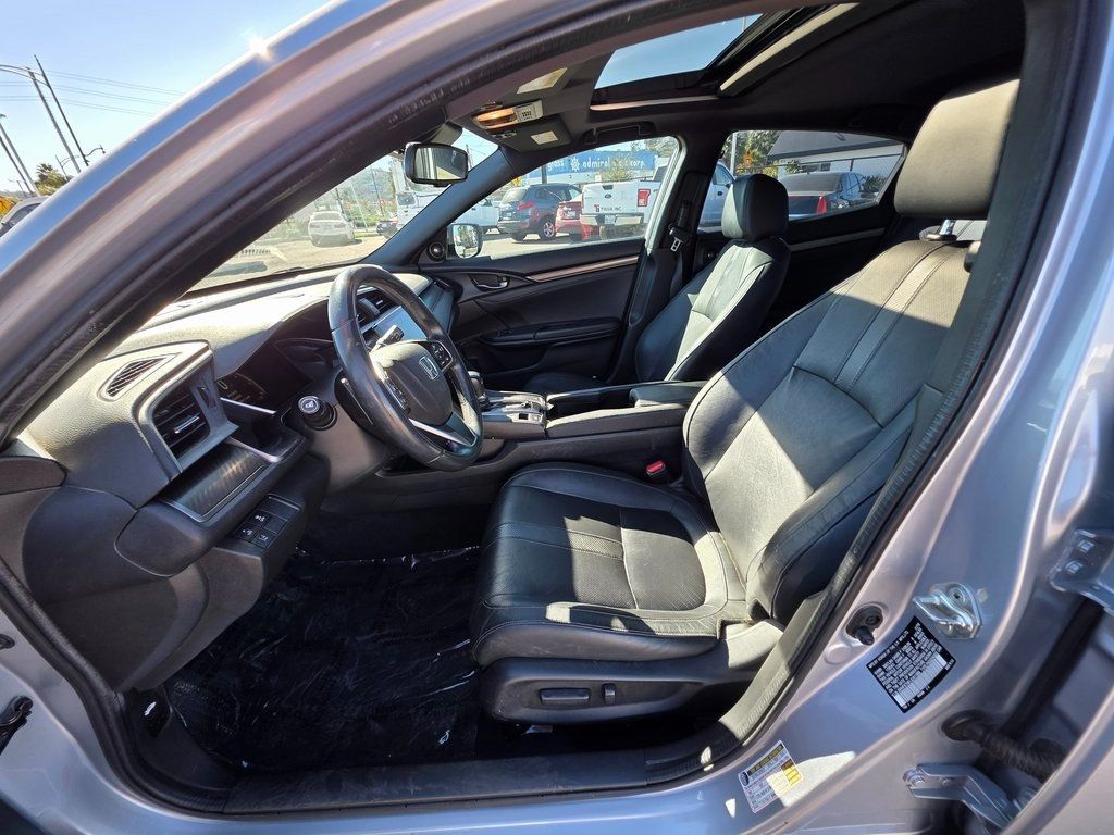 2018 Honda Civic Hatchback Sport Touring CVT - 22961608 - 14