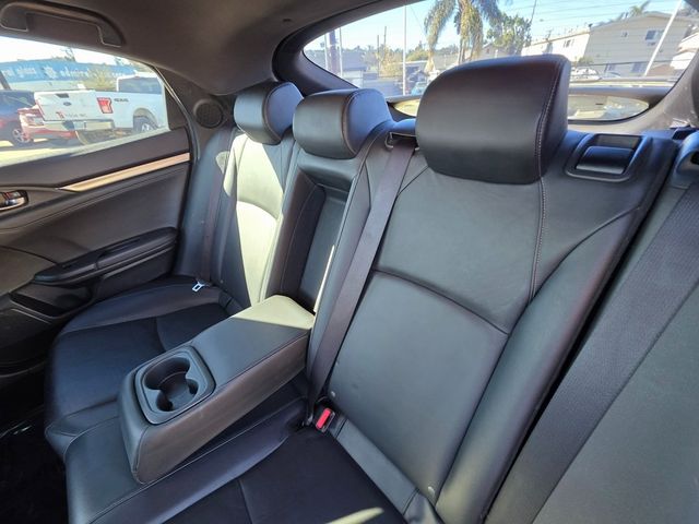 2018 Honda Civic Hatchback Sport Touring CVT - 22961608 - 17