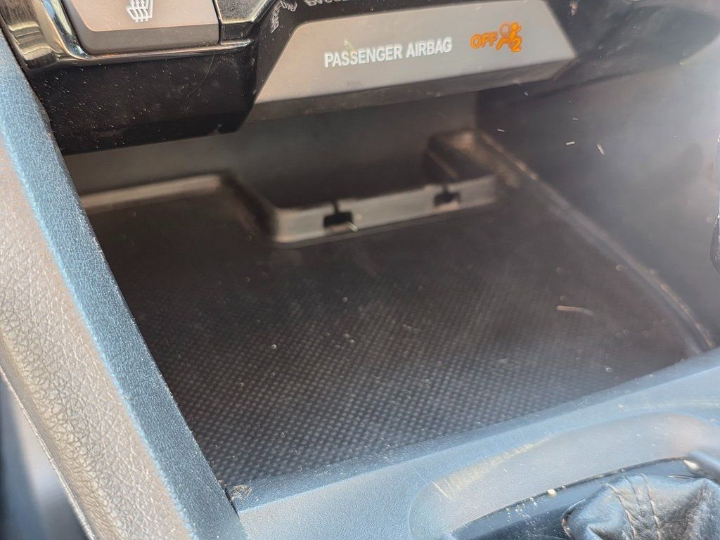 2018 Honda Civic Hatchback Sport Touring CVT - 22961608 - 30