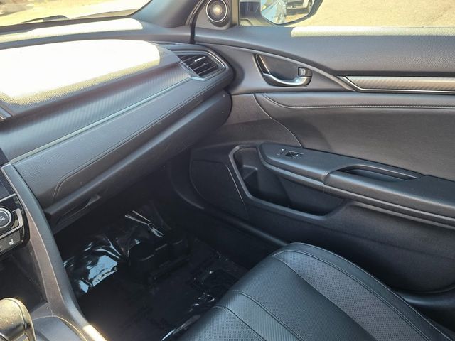 2018 Honda Civic Hatchback Sport Touring CVT - 22961608 - 33