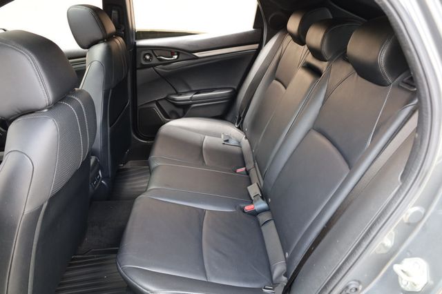 2018 Honda Civic Hatchback Sport Touring CVT - 22869728 - 19