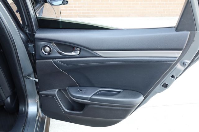 2018 Honda Civic Hatchback Sport Touring CVT - 22869728 - 22