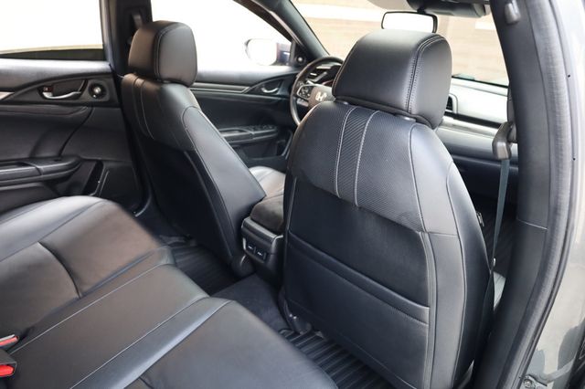 2018 Honda Civic Hatchback Sport Touring CVT - 22869728 - 25