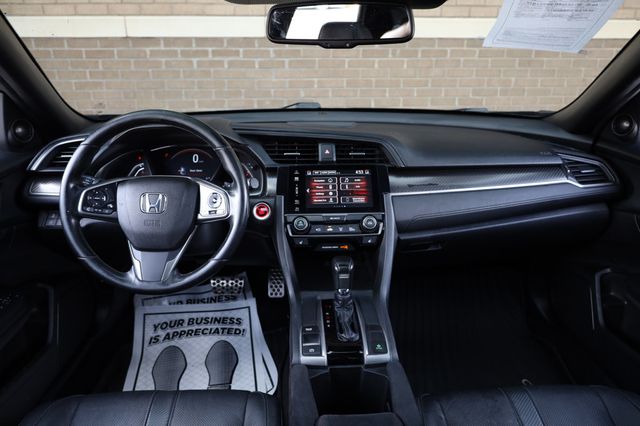 2018 Honda Civic Hatchback Sport Touring CVT - 22869728 - 30