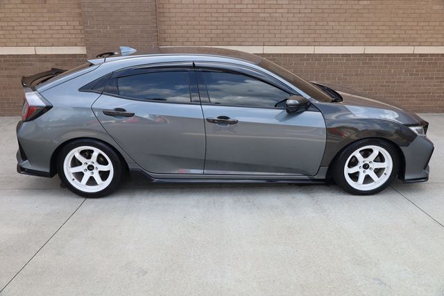 2018 Honda Civic Hatchback Sport Touring CVT - 22869728 - 3