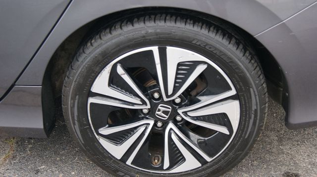 2018 Honda Civic Sedan 4 NEW TIRES , JUST SERVICED, VERY CLEAN INSIDE AND OUT - 23017165 - 24