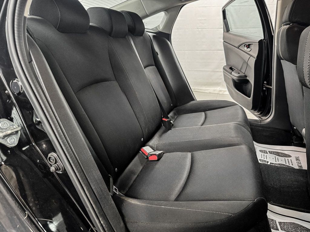 2018 Honda Civic Sedan LX - 23050702 - 10