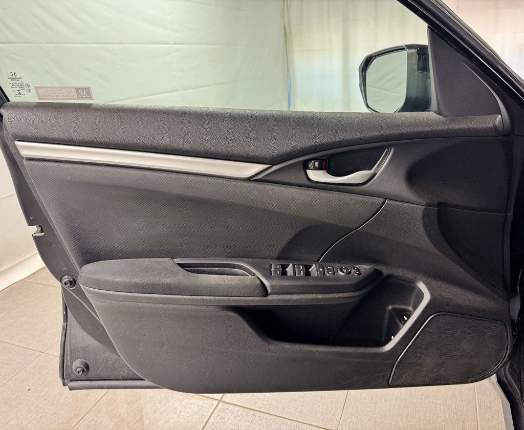 2018 Honda Civic Sedan LX - 23050702 - 13