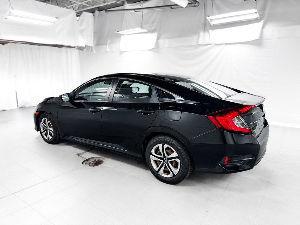 2018 Honda Civic Sedan LX - 23050702 - 2