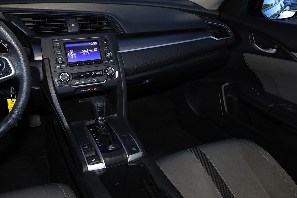 2018 Honda Civic LX photo 19