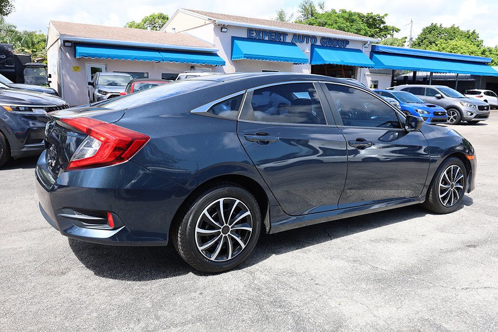 2018 Honda Civic LX photo 7