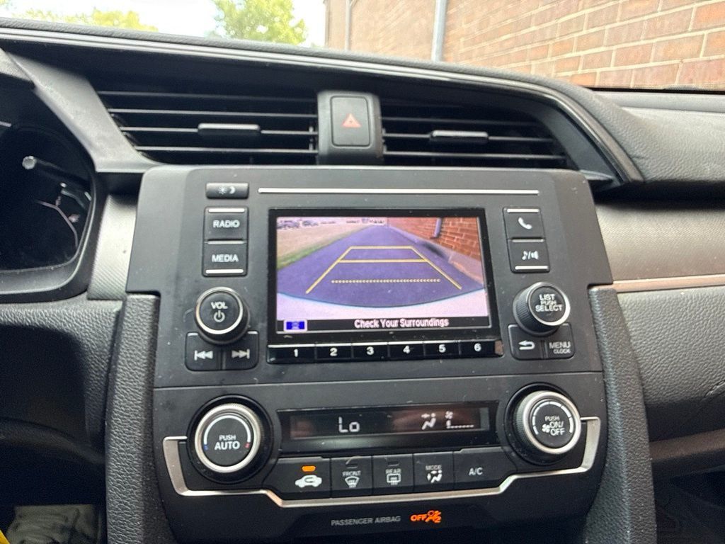 2018 Honda Civic Sedan LX CVT - 23081576 - 14