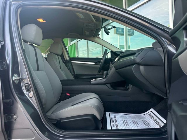 2018 Honda Civic Sedan LX CVT - 22944648 - 18