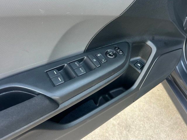 2018 Honda Civic Sedan LX CVT - 22944648 - 26