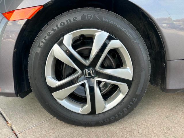 2018 Honda Civic Sedan LX CVT - 22944648 - 39