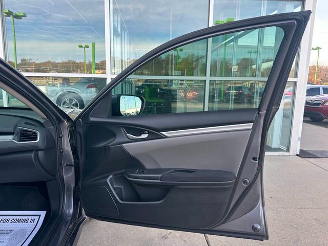 2018 Honda Civic Sedan LX CVT - 22944648 - 48